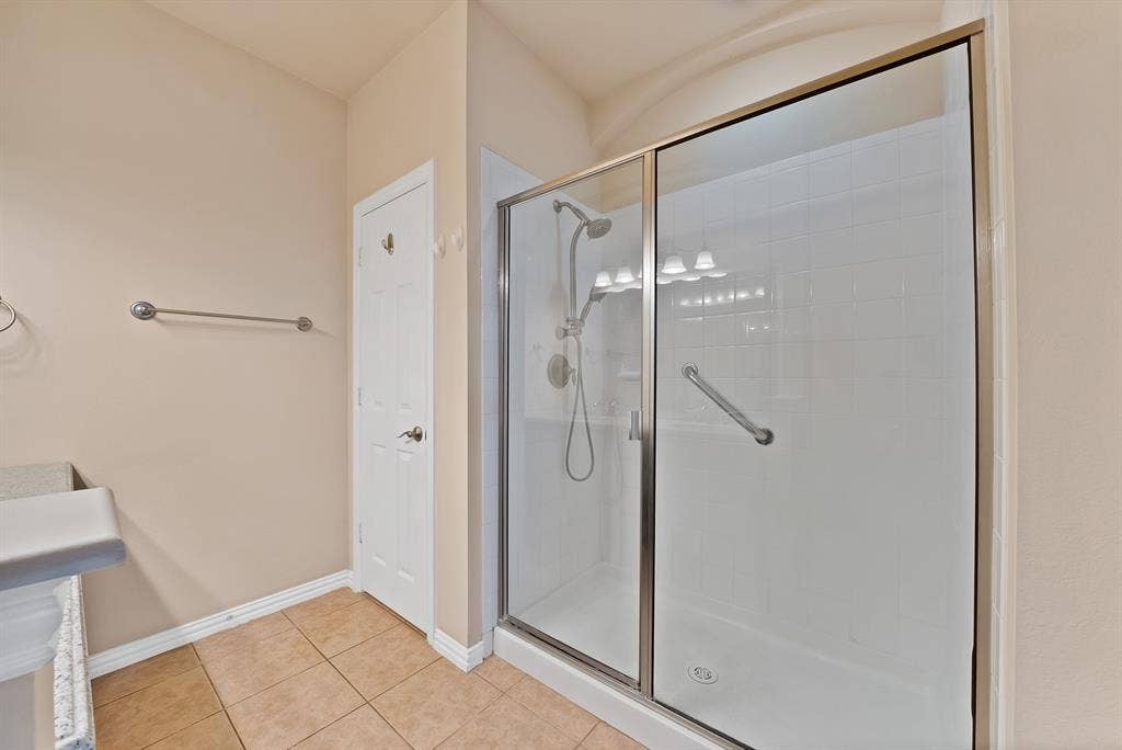 9937 Sedgewick Avenue, Plano, TX 75025 9937 Sedgewick Avenue, Plano, TX 75025