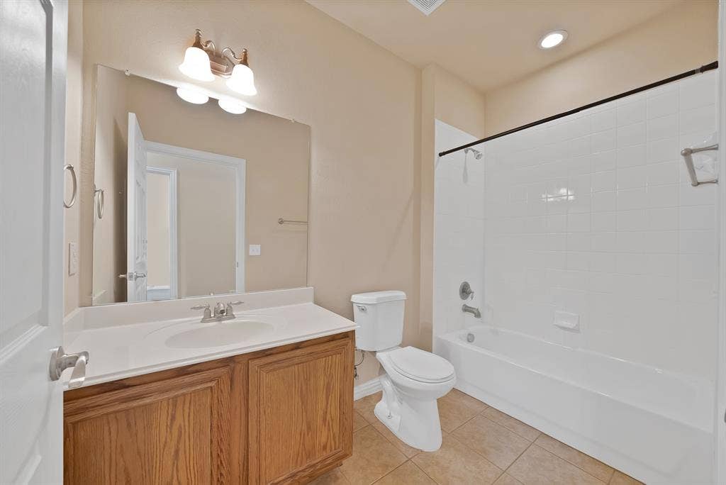 9937 Sedgewick Avenue, Plano, TX 75025 9937 Sedgewick Avenue, Plano, TX 75025