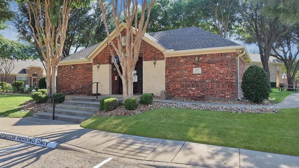 9937 Sedgewick Avenue, Plano, TX 75025 9937 Sedgewick Avenue, Plano, TX 75025