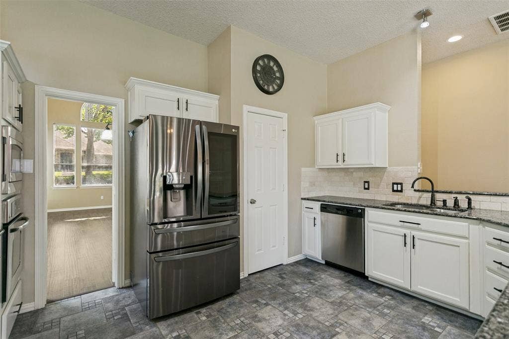 2321 San Gabriel Drive, Plano, TX 75074 2321 San Gabriel Drive, Plano, TX 75074