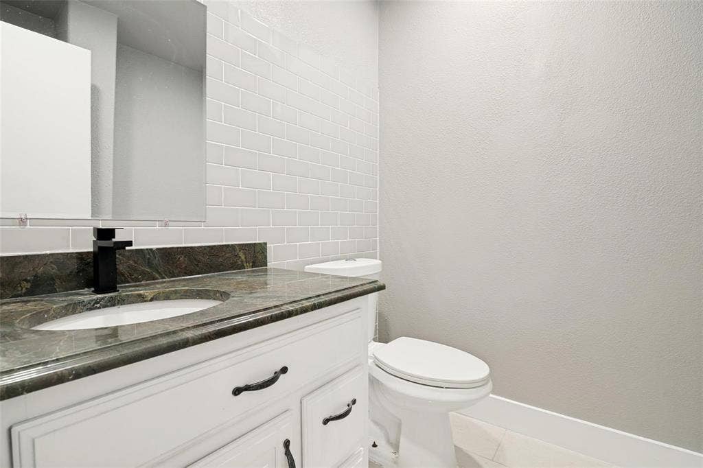 4401 Ivy Drive, Mesquite, TX 75150 4401 Ivy Drive, Mesquite, TX 75150