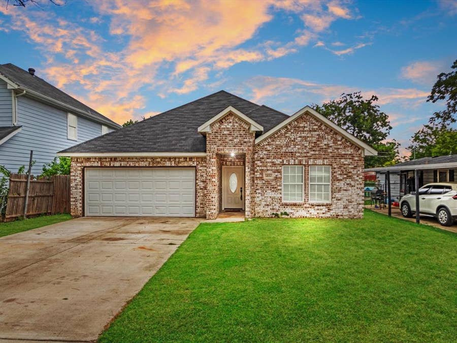 Property photo for 5832 Humbert Avenue, Fort Worth, TX