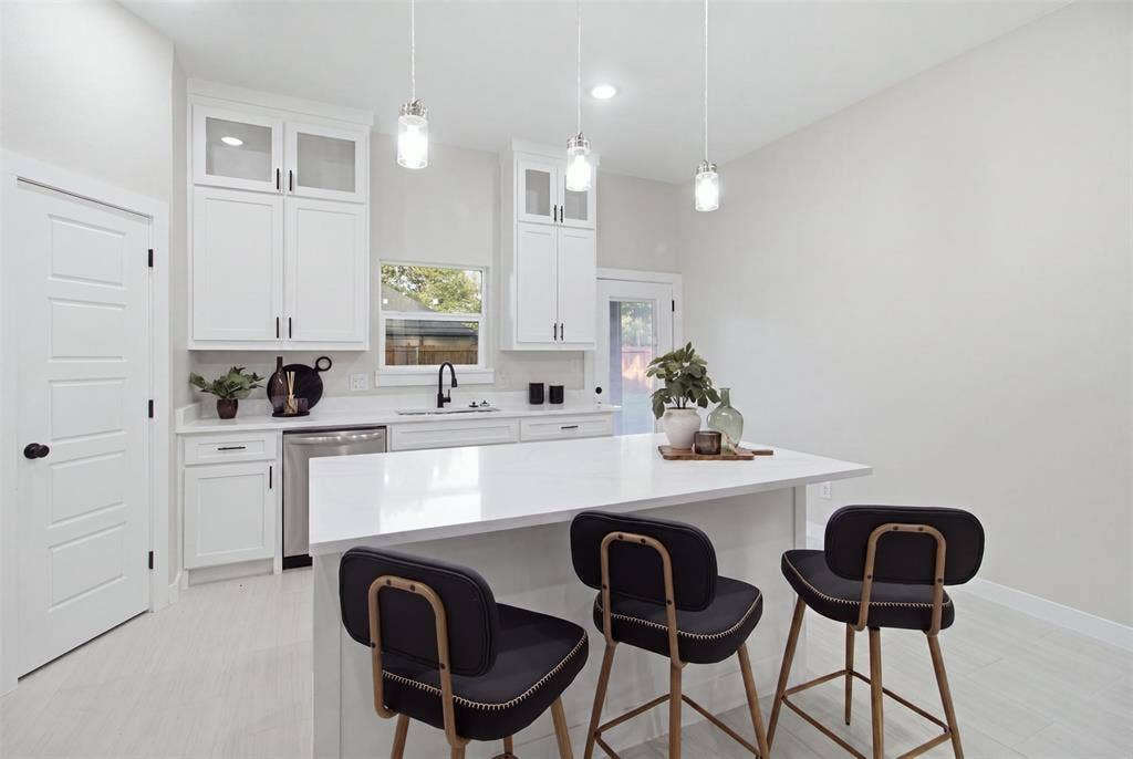 108 Parkside Drive, Trinidad, TX 75163 108 Parkside Drive, Trinidad, TX 75163