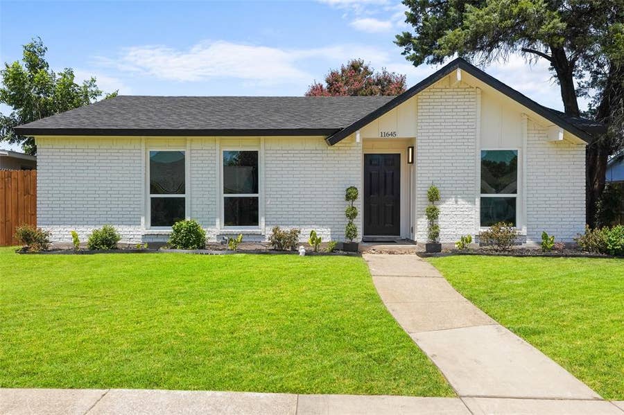 Property photo for 11645 Kilkirk Lane, Dallas, TX