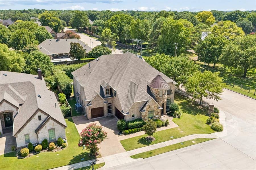 Property photo for 2405 Arbor Gate Lane, Colleyville, TX