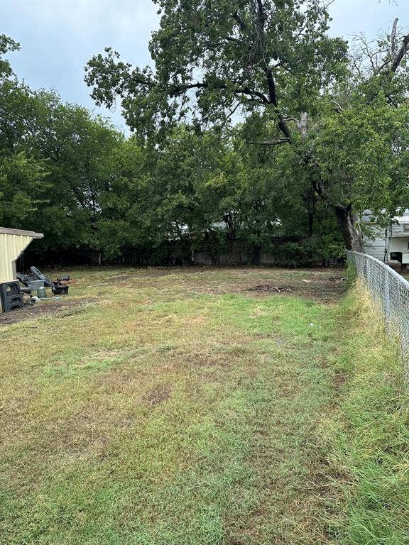 4417 Mckibben Street, Haltom City, TX 76117 View of yard