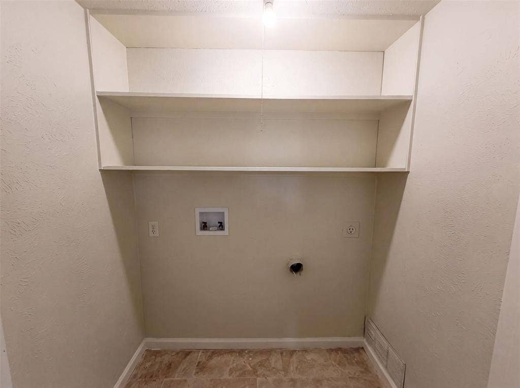 6302 Elder Grove Drive, Dallas, TX 75232