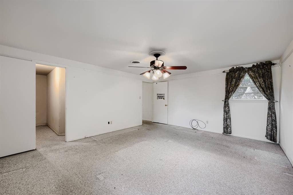 3912 Plantation Drive, Benbrook, TX 76116 3912 Plantation Drive, Benbrook, TX 76116