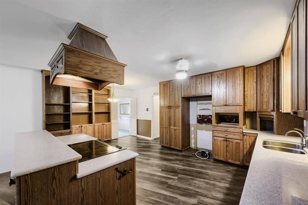 3912 Plantation Drive, Benbrook, TX 76116 3912 Plantation Drive, Benbrook, TX 76116