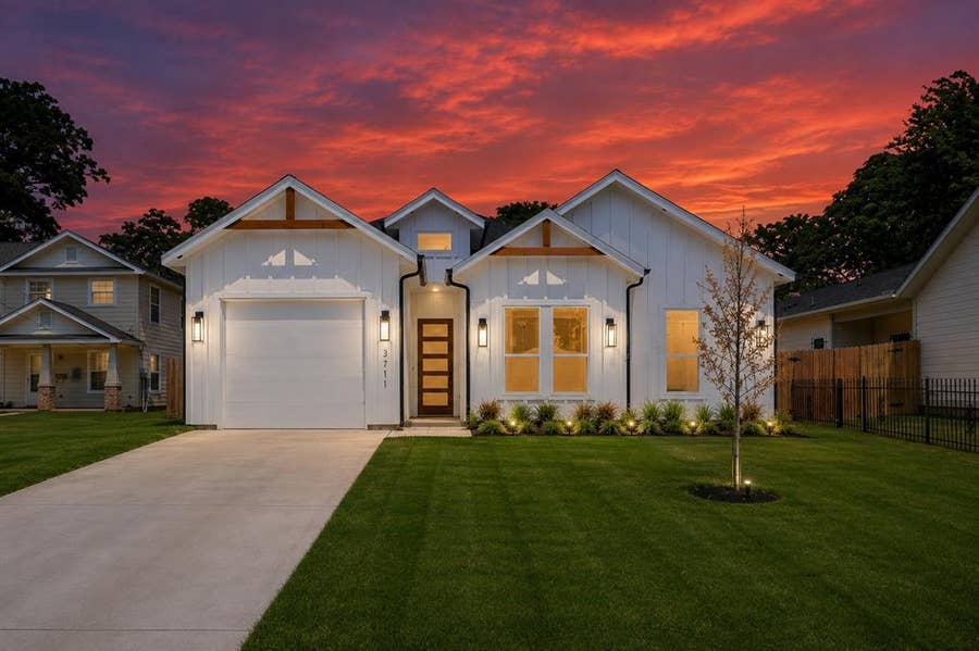 Property photo for 3711 Metropolitan Avenue, Dallas, TX