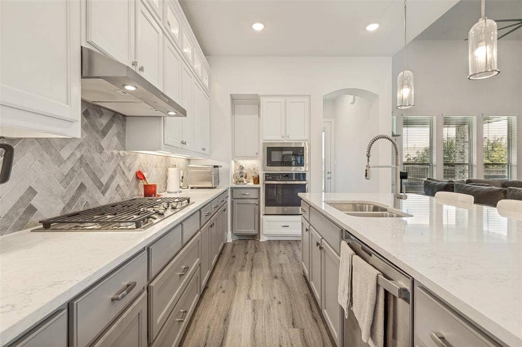 3053 Estuary Drive, Royse City, TX 75189 3053 Estuary Drive, Royse City, TX 75189