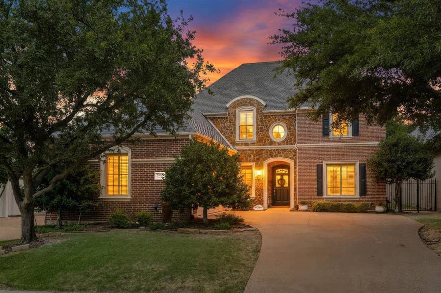 Property photo for 5902 Arrowhead Drive, Frisco, TX