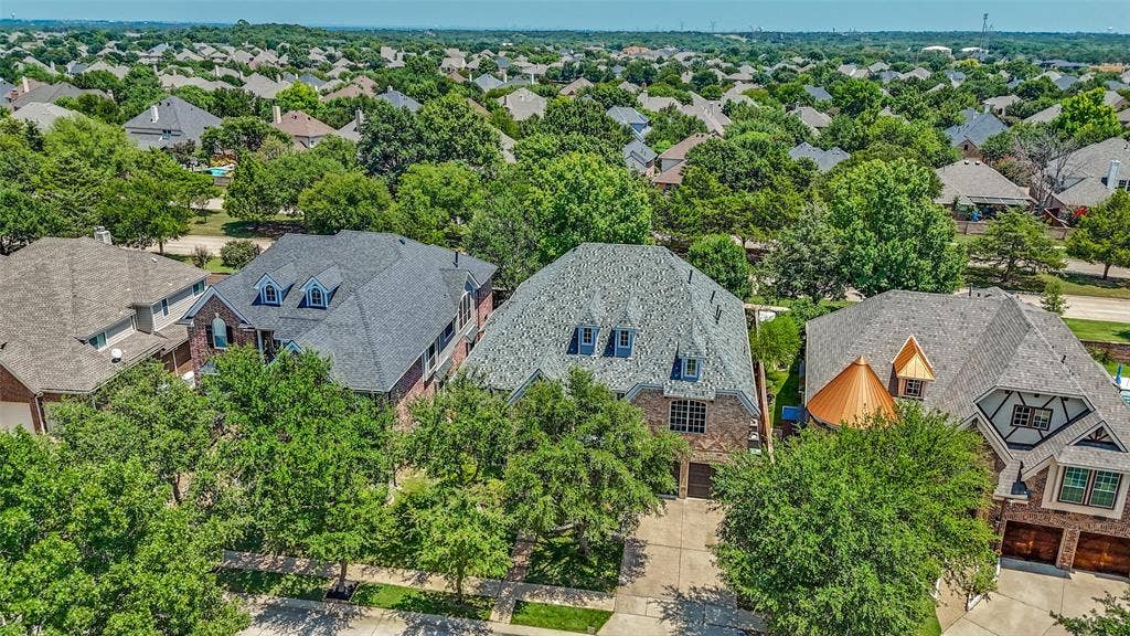 8704 Wyatt Circle, Argyle, TX 76226