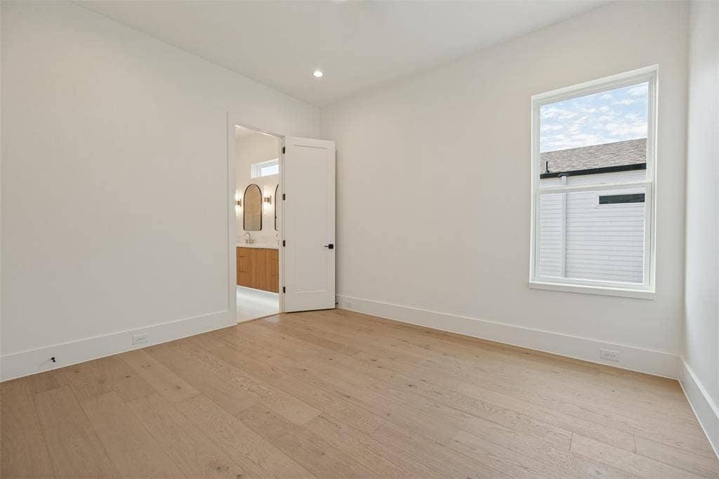 5237 Terry Street, Dallas, TX 75223 5237 Terry Street, Dallas, TX 75223