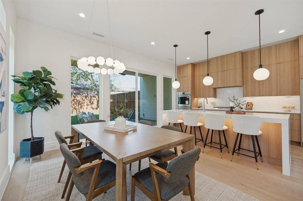 5237 Terry Street, Dallas, TX 75223 5237 Terry Street, Dallas, TX 75223