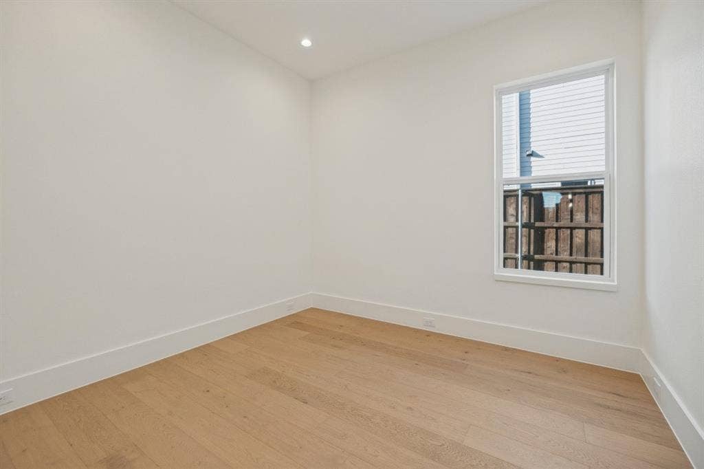 5237 Terry Street, Dallas, TX 75223 5237 Terry Street, Dallas, TX 75223