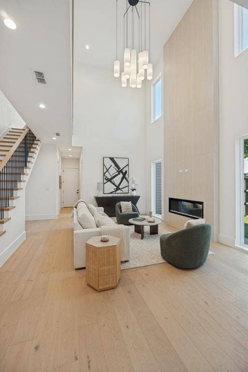 5237 Terry Street, Dallas, TX 75223 5237 Terry Street, Dallas, TX 75223
