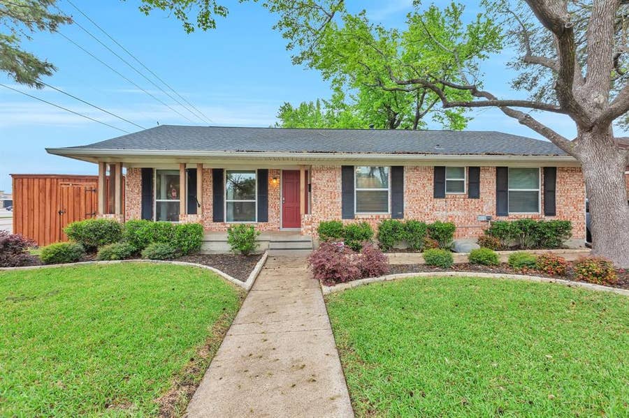 Property photo for 2905 Eric Lane, Farmers Branch, TX