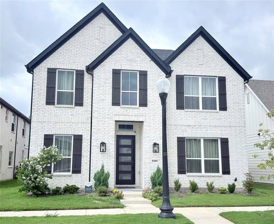 Property photo for 5408 Crosstrees Street, Rowlett, TX