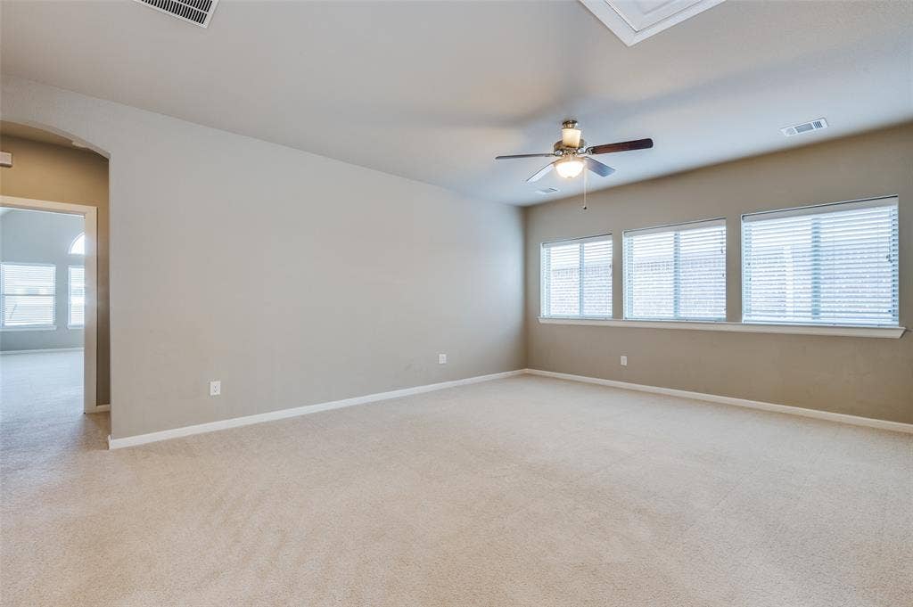 6739 Palo Duro Drive, Irving, TX 75063 6739 Palo Duro Drive, Irving, TX 75063