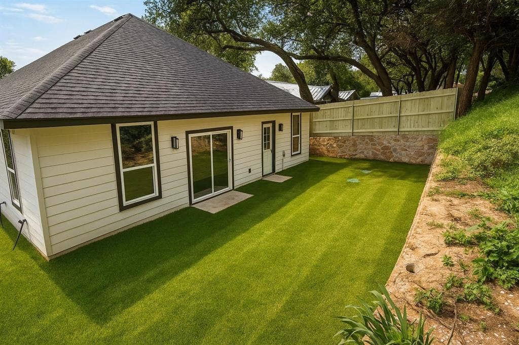 1023 Mustang Trail, Granbury, TX 76049 1023 Mustang Trail, Granbury, TX 76049