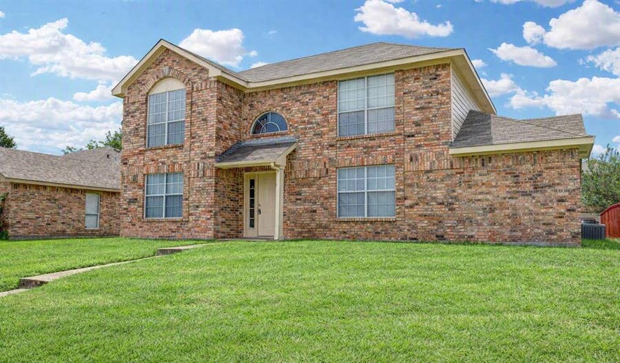 Property photo for 202 Lavender Drive, Cedar Hill, TX