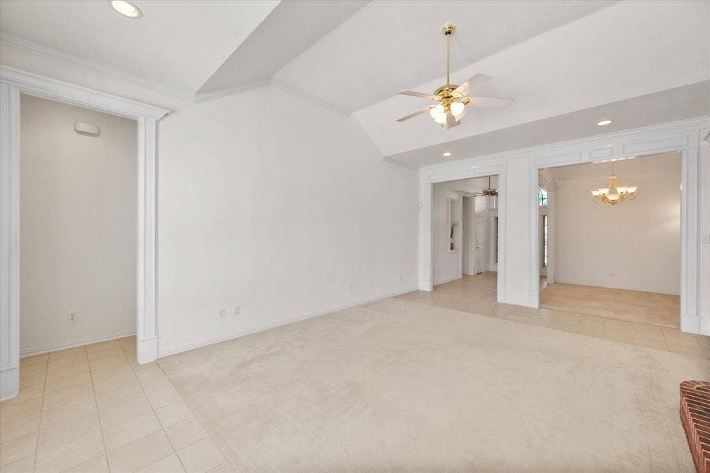 1013 Brook Arbor Drive, Mansfield, TX 76063 1013 Brook Arbor Drive, Mansfield, TX 76063