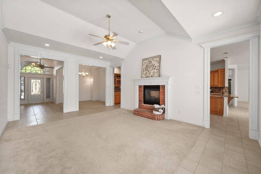 1013 Brook Arbor Drive, Mansfield, TX 76063 1013 Brook Arbor Drive, Mansfield, TX 76063