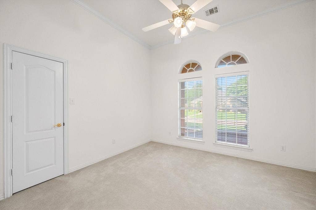 1013 Brook Arbor Drive, Mansfield, TX 76063 1013 Brook Arbor Drive, Mansfield, TX 76063