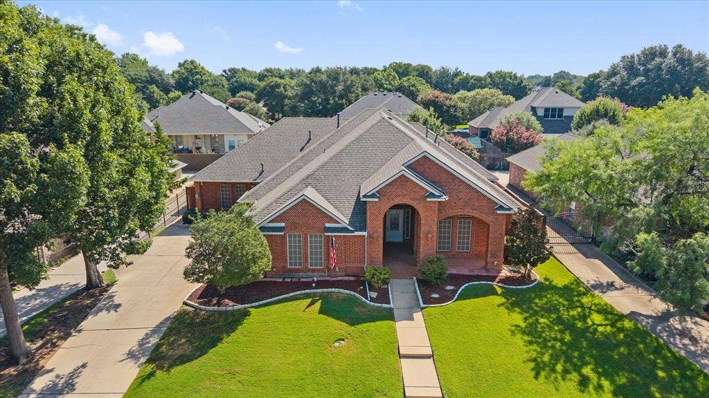 1013 Brook Arbor Drive, Mansfield, TX 76063 1013 Brook Arbor Drive, Mansfield, TX 76063
