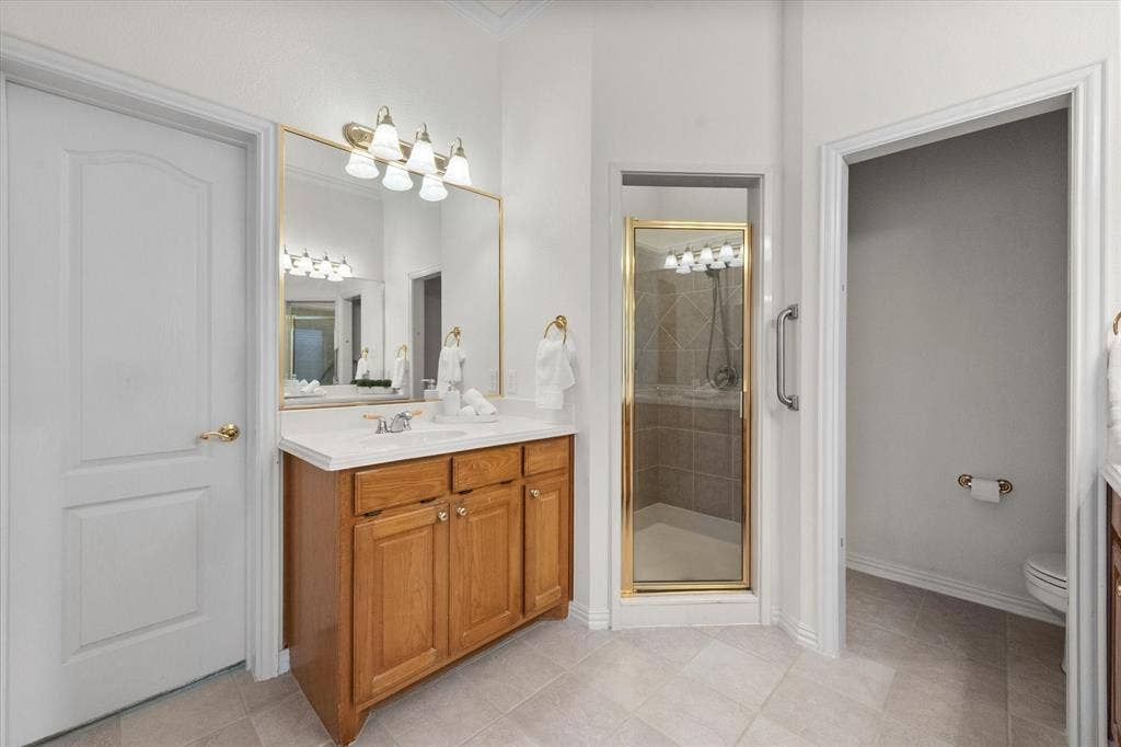 1013 Brook Arbor Drive, Mansfield, TX 76063 1013 Brook Arbor Drive, Mansfield, TX 76063