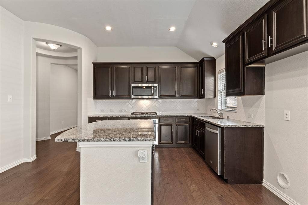 1804 Virtue Port Lane, Wylie, TX 75098 1804 Virtue Port Lane, Wylie, TX 75098