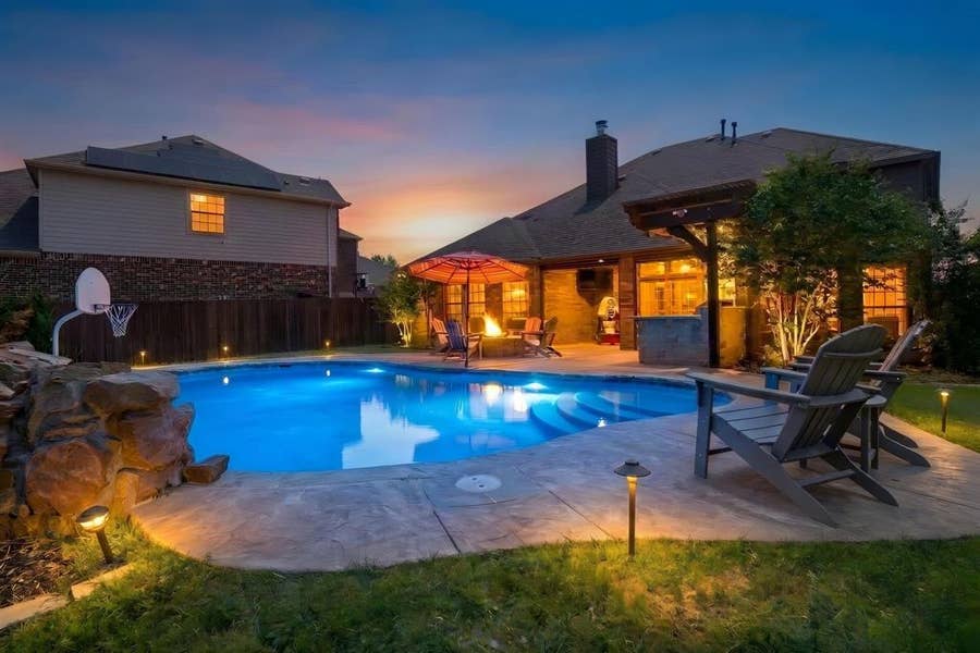 Property photo for 5812 Pine Flat Court, Fort Worth, TX
