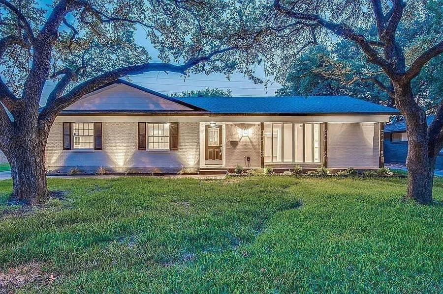 Property photo for 10443 Cromwell Drive, Dallas, TX