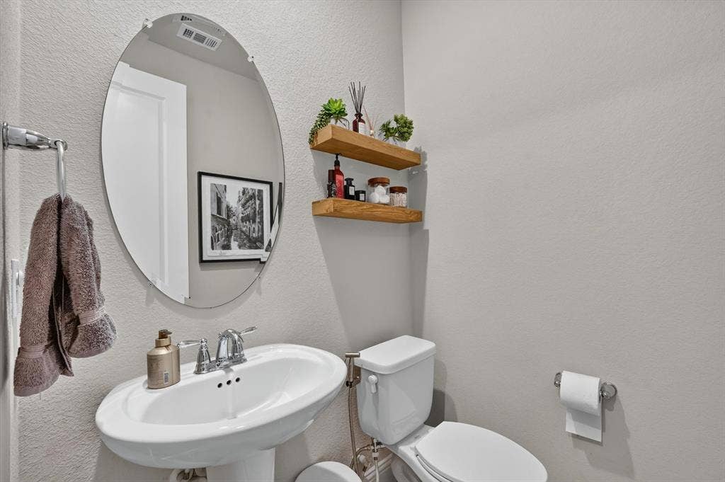 4129 Ranchero Drive, Sachse, TX 75048 4129 Ranchero Drive, Sachse, TX 75048