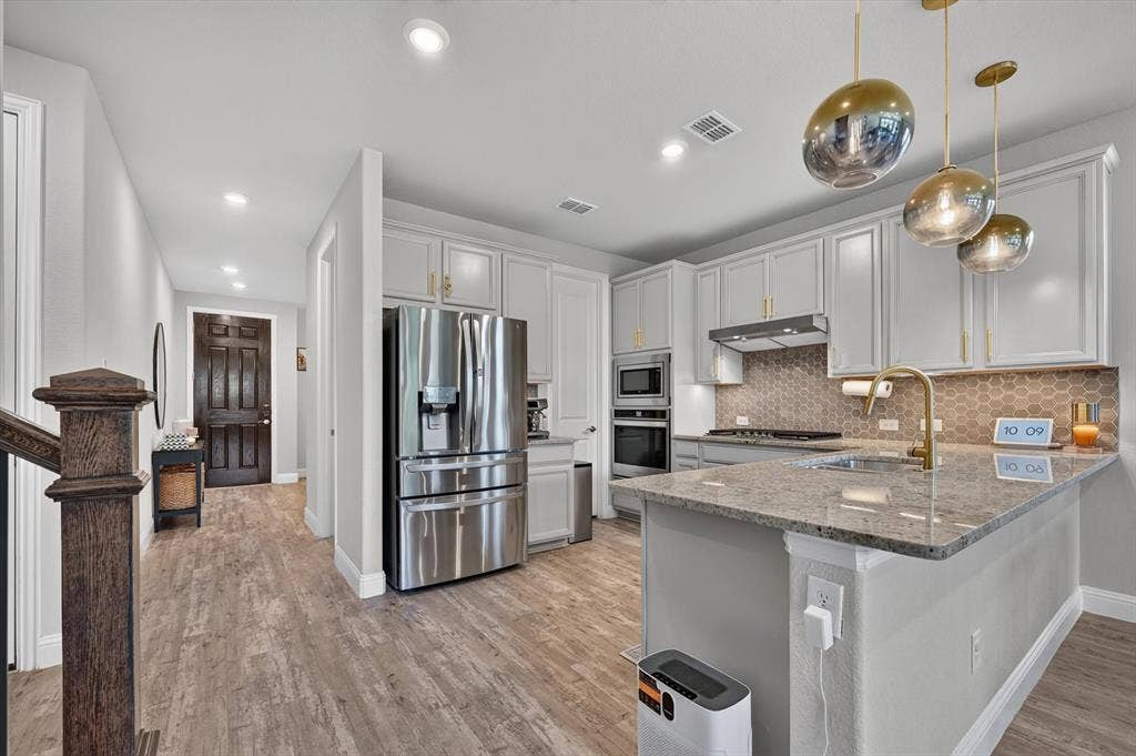 4129 Ranchero Drive, Sachse, TX 75048 4129 Ranchero Drive, Sachse, TX 75048