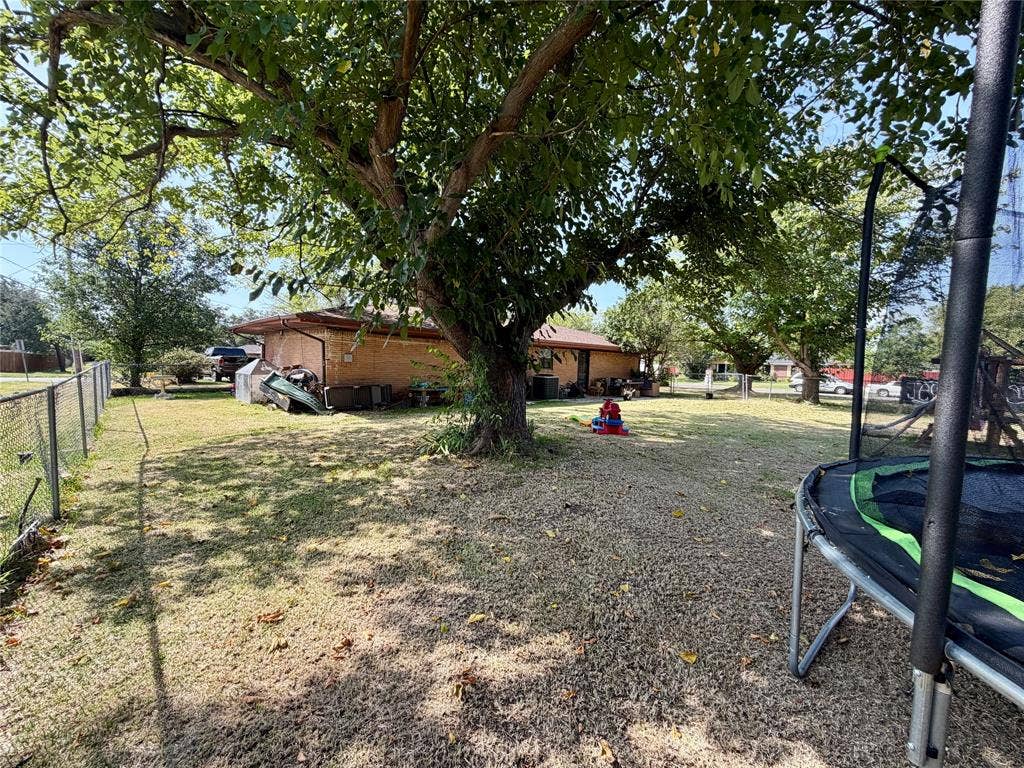 1599 Anthony Street, Kaufman, TX 75142