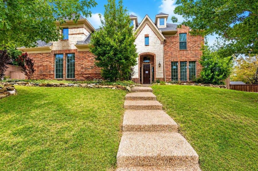 Property photo for 3300 Nottingham Drive, McKinney, TX