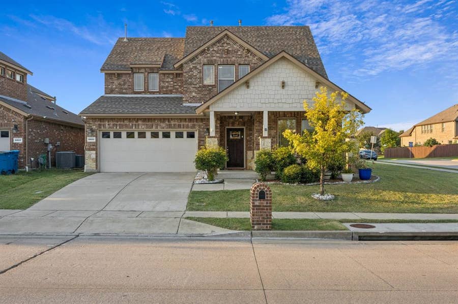 Property photo for 2221 Petunia Lane, Rowlett, TX