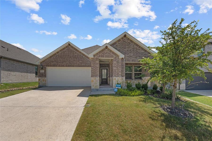 Property photo for 207 Mizuna Drive, Princeton, TX