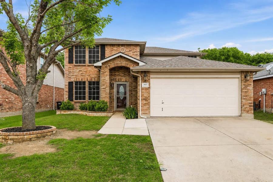 Property photo for 16637 Woodside Drive, Fort Worth, TX