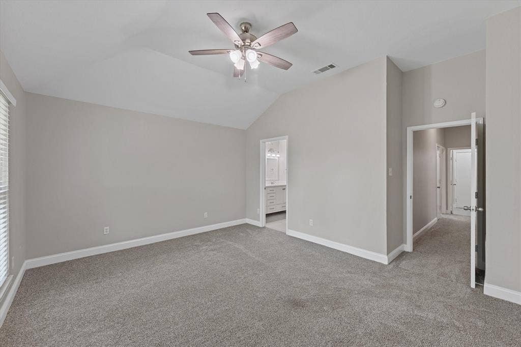 670 Honeysuckle Lane, Cedar Hill, TX 75104