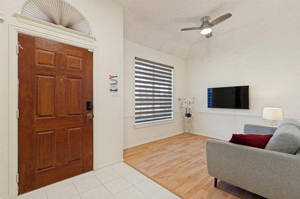 3705 Pinetree Drive, McKinney, TX 75070 3705 Pinetree Drive, McKinney, TX 75070