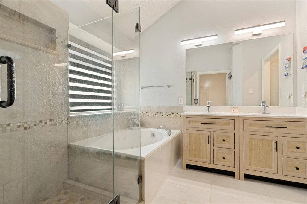 3705 Pinetree Drive, McKinney, TX 75070 3705 Pinetree Drive, McKinney, TX 75070