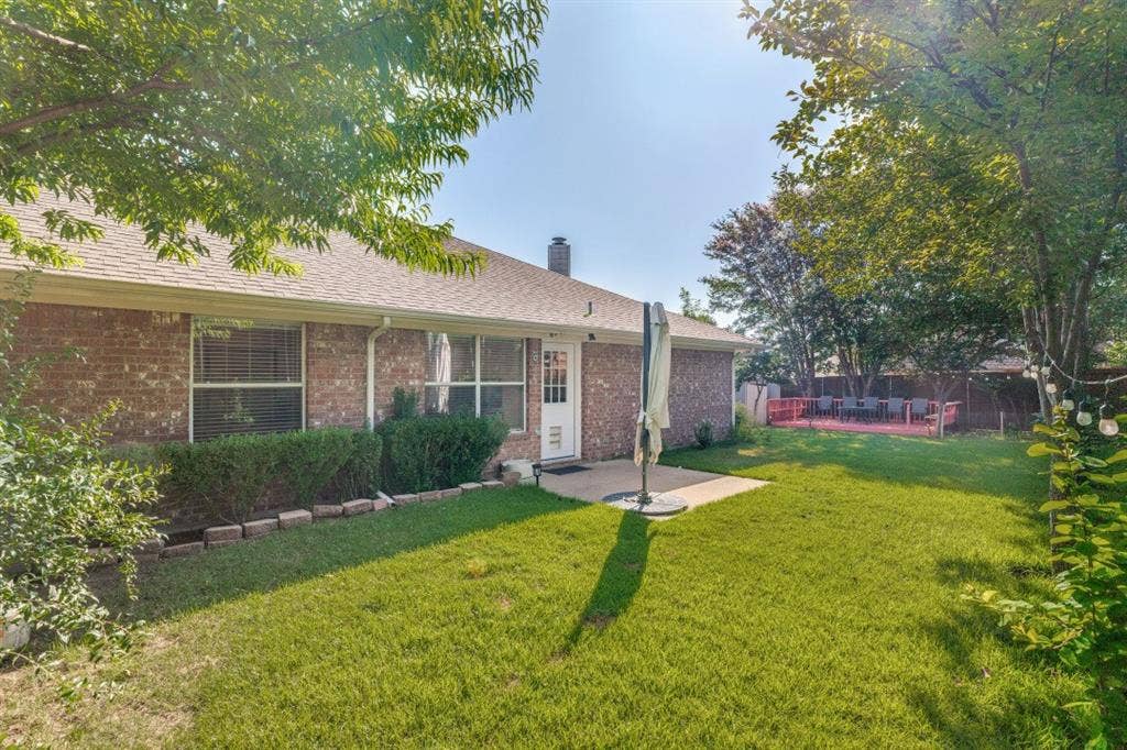 3705 Pinetree Drive, McKinney, TX 75070 3705 Pinetree Drive, McKinney, TX 75070