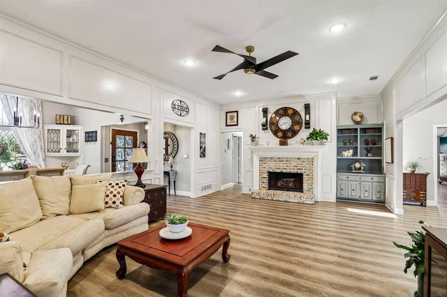 Property photo for 431 Creekside Lane, Allen, TX