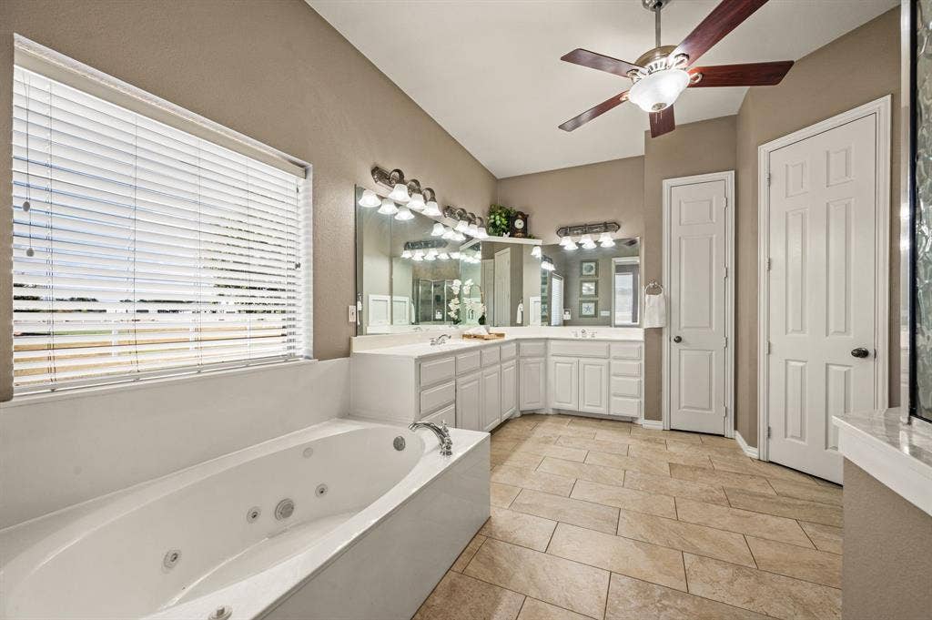 13425 Willow Creek Drive, Haslet, TX 76052 13425 Willow Creek Drive, Haslet, TX 76052