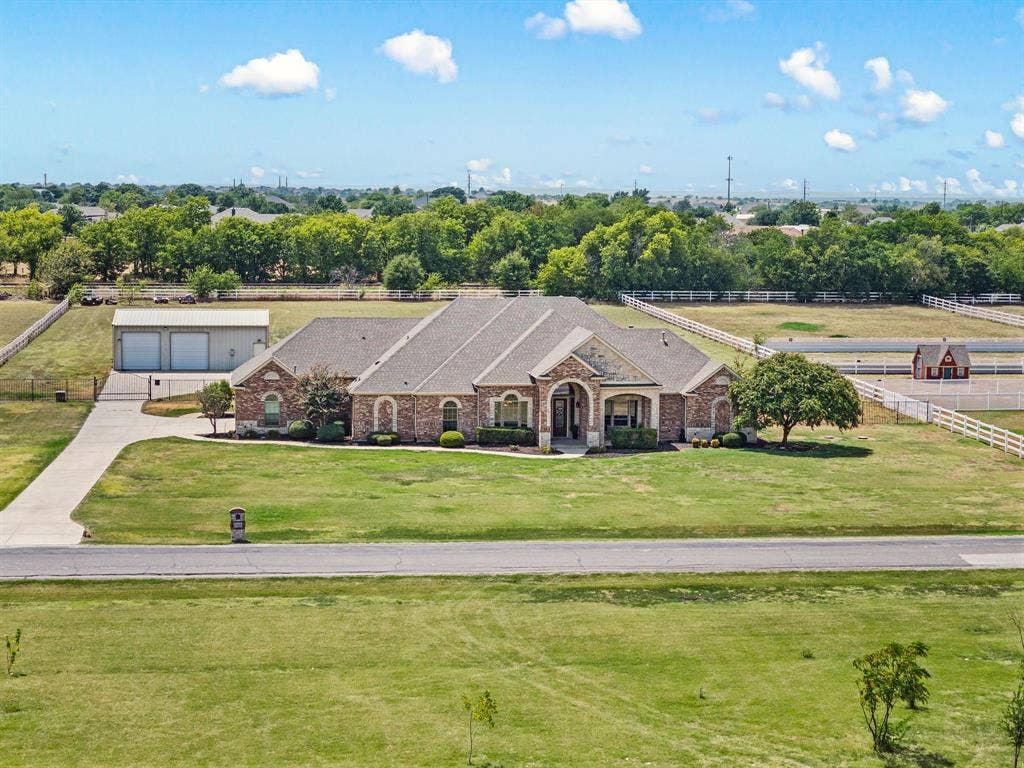 13425 Willow Creek Drive, Haslet, TX 76052 13425 Willow Creek Drive, Haslet, TX 76052