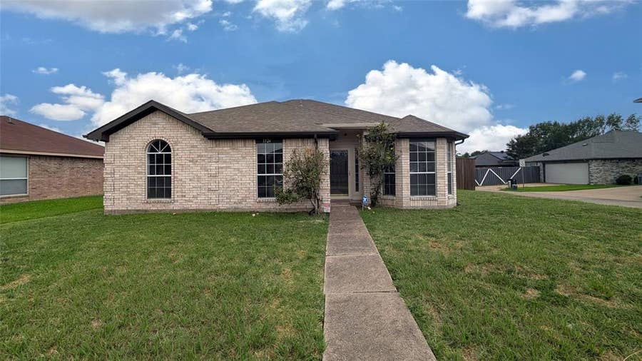 Property photo for 1524 Allen Drive, Mesquite, TX