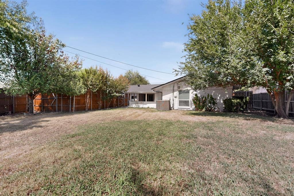 3264 Northaven Road, Dallas, TX 75229